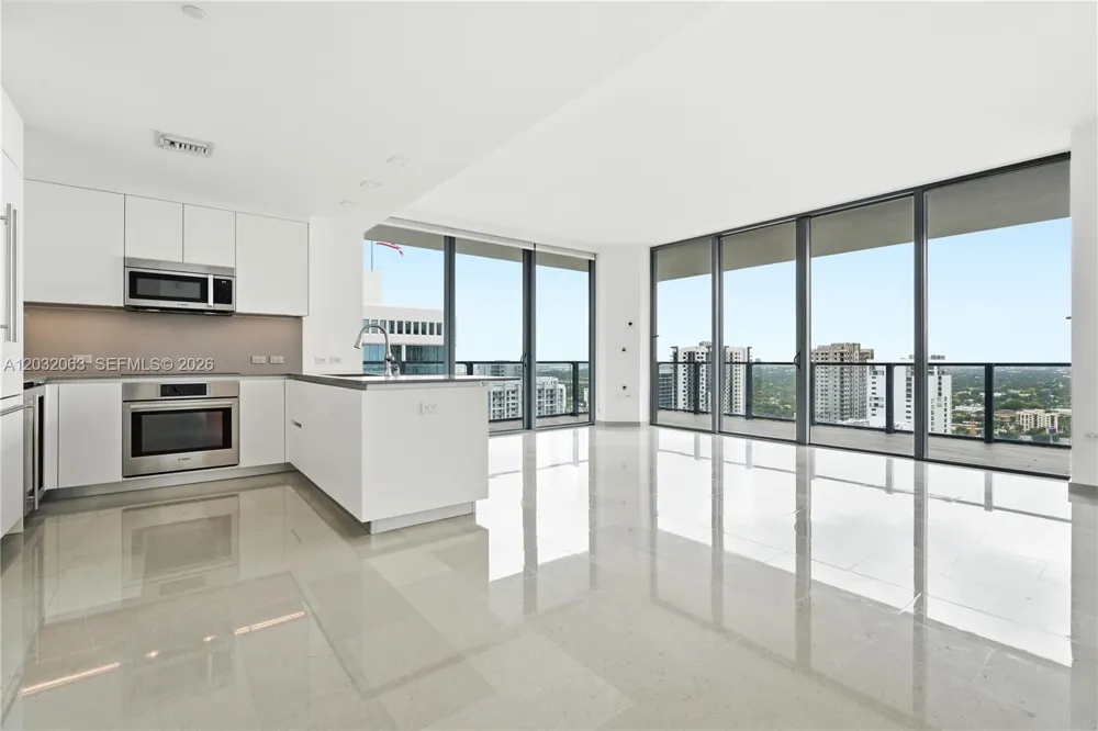 88 SW 7th St #2302 Miami, FL 33130