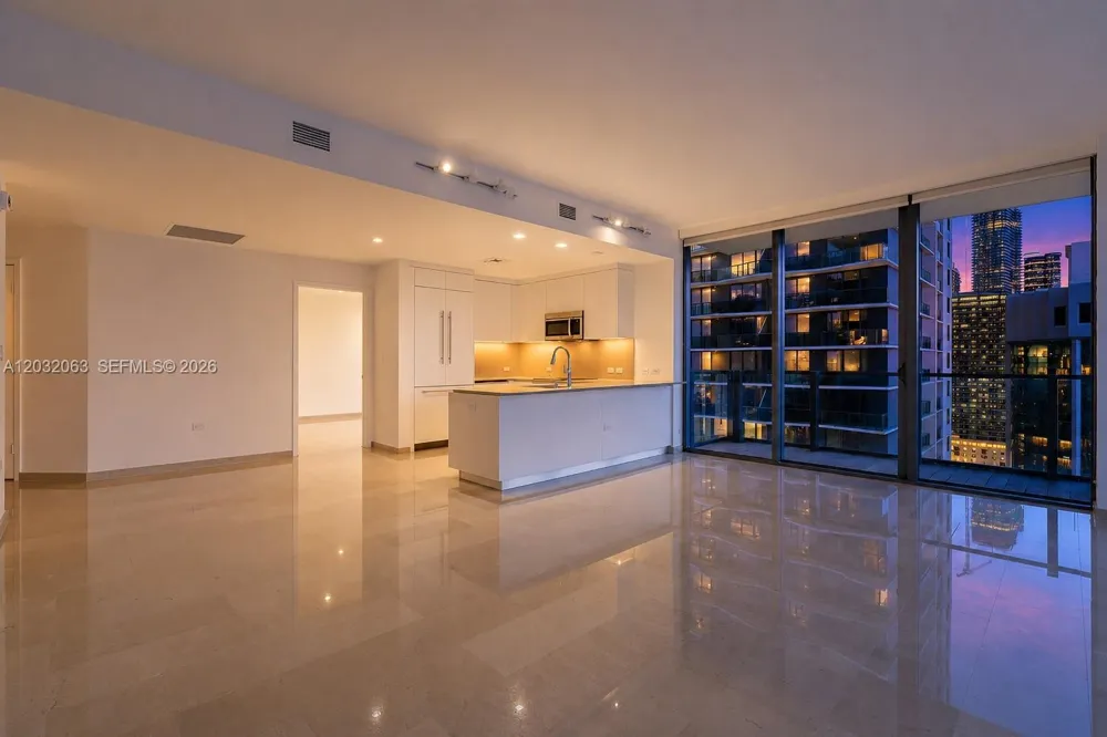 88 SW 7th St #2302 Miami, FL 33130