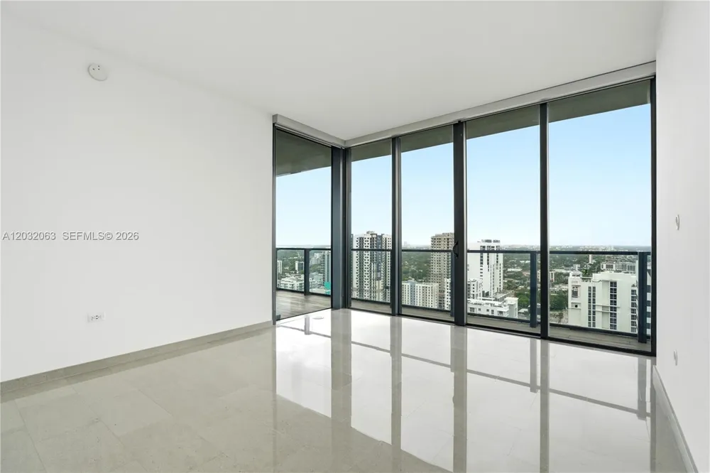 88 SW 7th St #2302 Miami, FL 33130