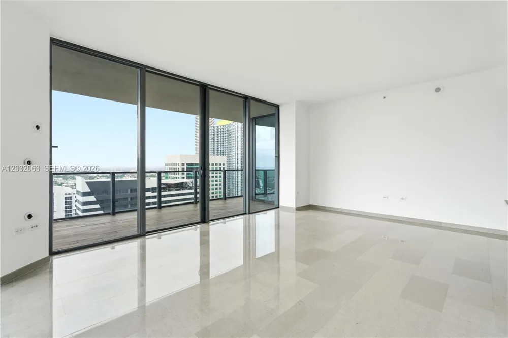 88 SW 7th St #2302 Miami, FL 33130