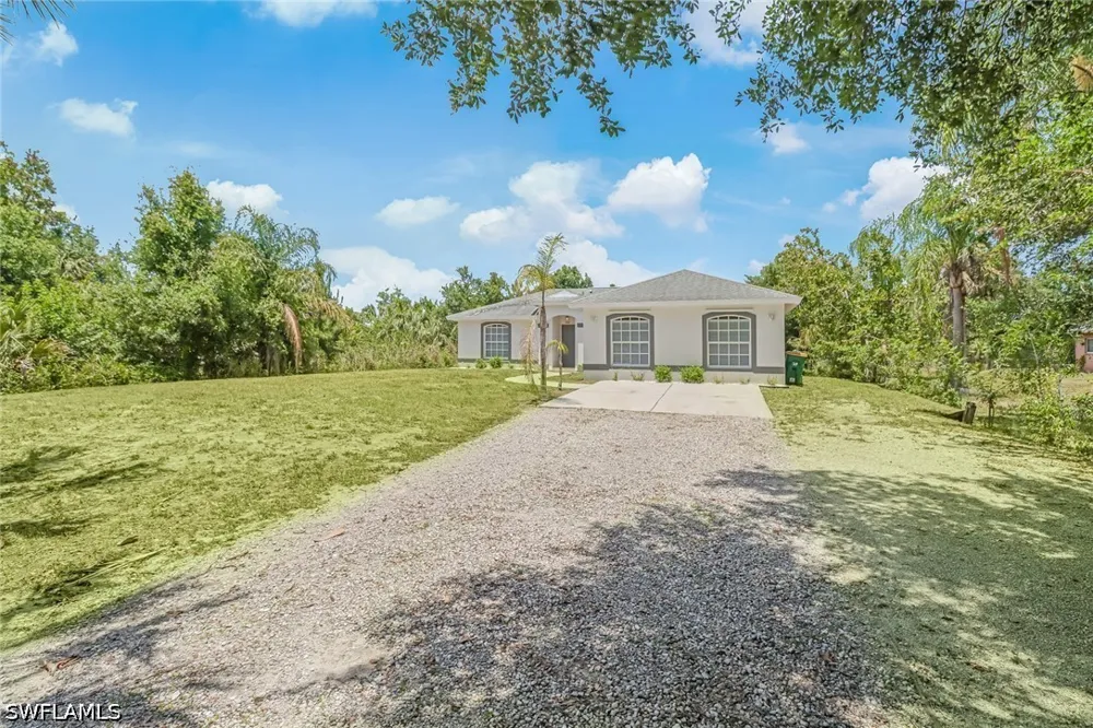 2nd Avenue SE Naples, FL 34117