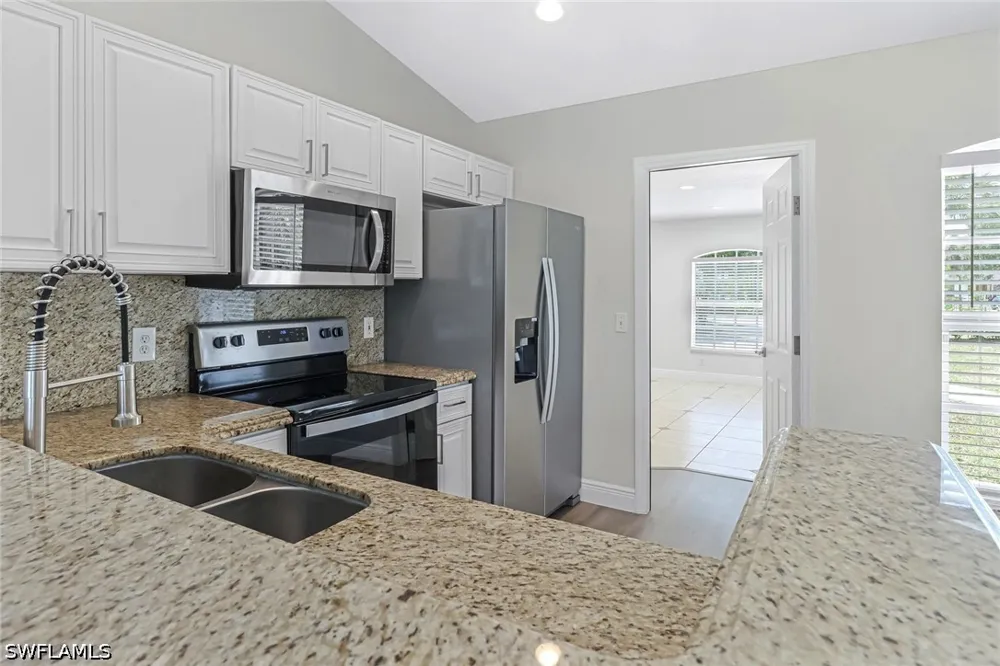 2nd Avenue SE Naples, FL 34117