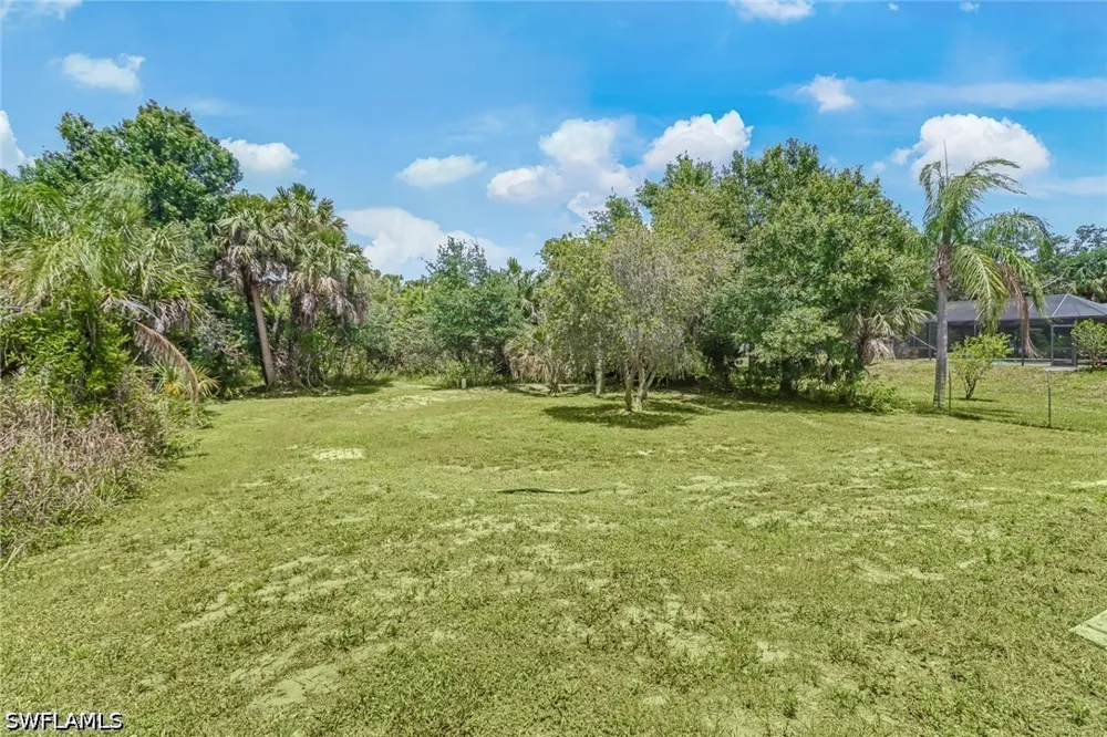 2nd Avenue SE Naples, FL 34117