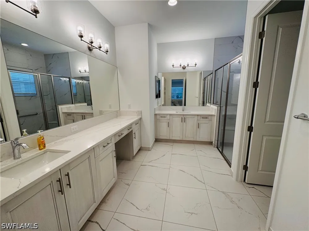 Bloomfield Way Naples, FL 34116