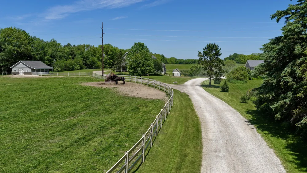 7300 W Kinsel Highway Vermontville Township, MI 49096