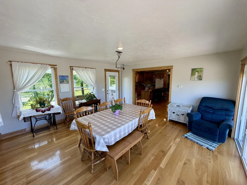 7300 W Kinsel Highway Vermontville Township, MI 49096