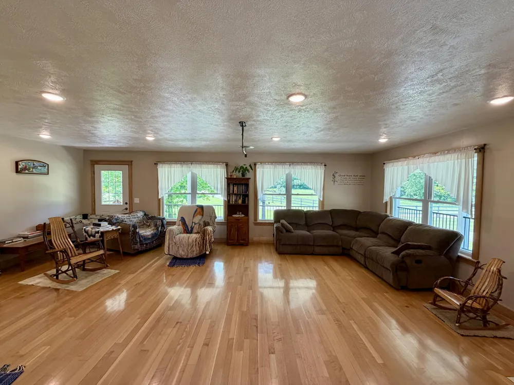 7300 W Kinsel Highway Vermontville Township, MI 49096