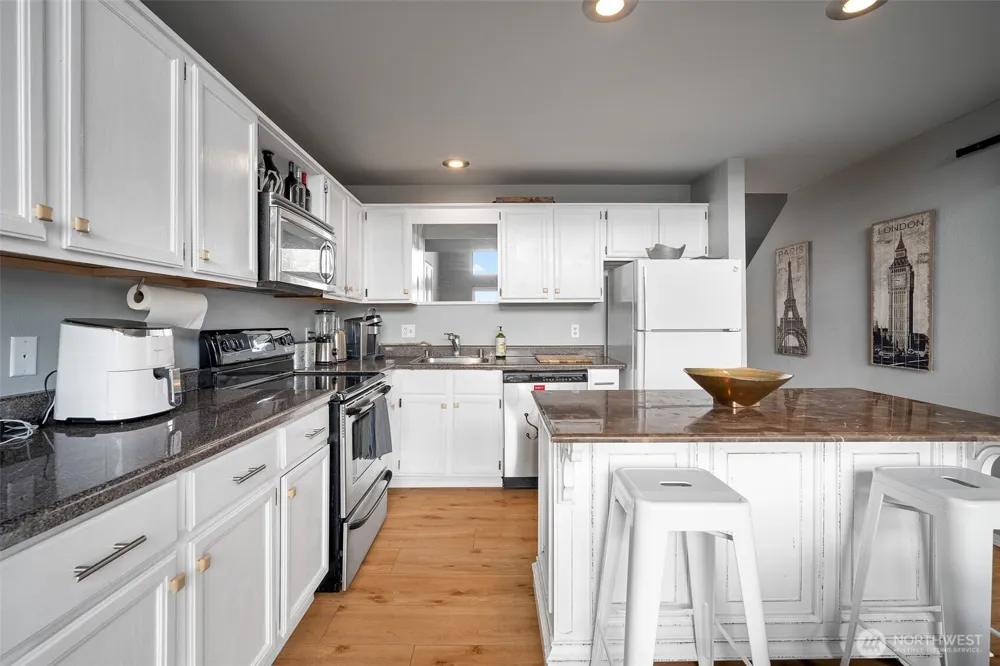7806 Birch Bay Drive #808 Blaine, WA 98230