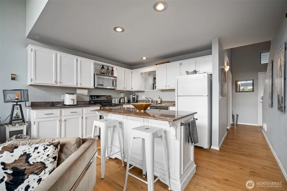 7806 Birch Bay Drive #808 Blaine, WA 98230