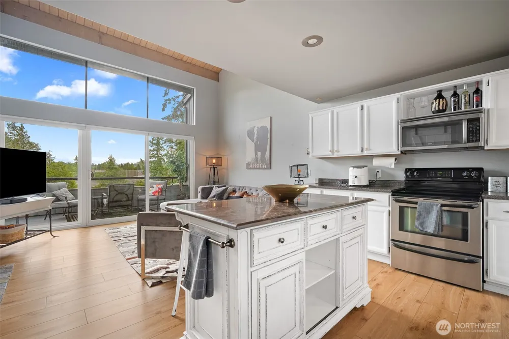 7806 Birch Bay Drive #808 Blaine, WA 98230