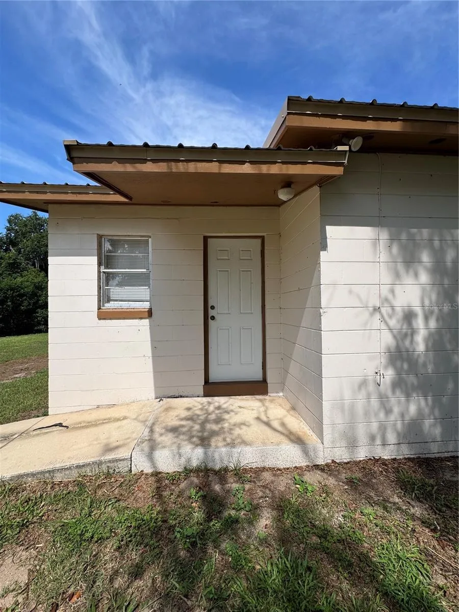 307 N LAKE REEDY BOULEVARD Frostproof, FL 33843