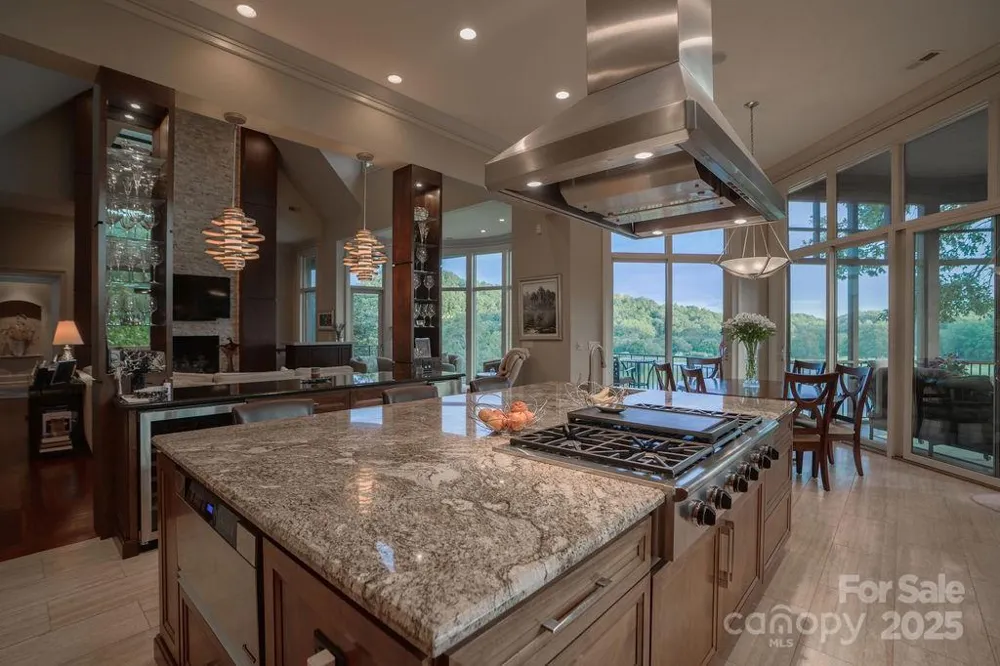 15 Water View Court Travelers Rest, SC 29690