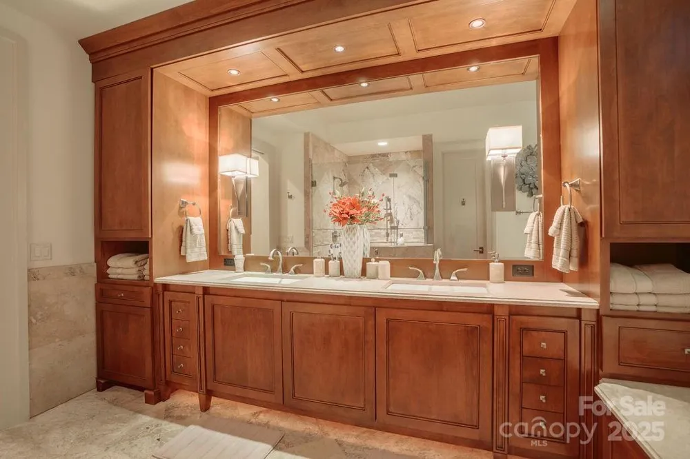 15 Water View Court Travelers Rest, SC 29690