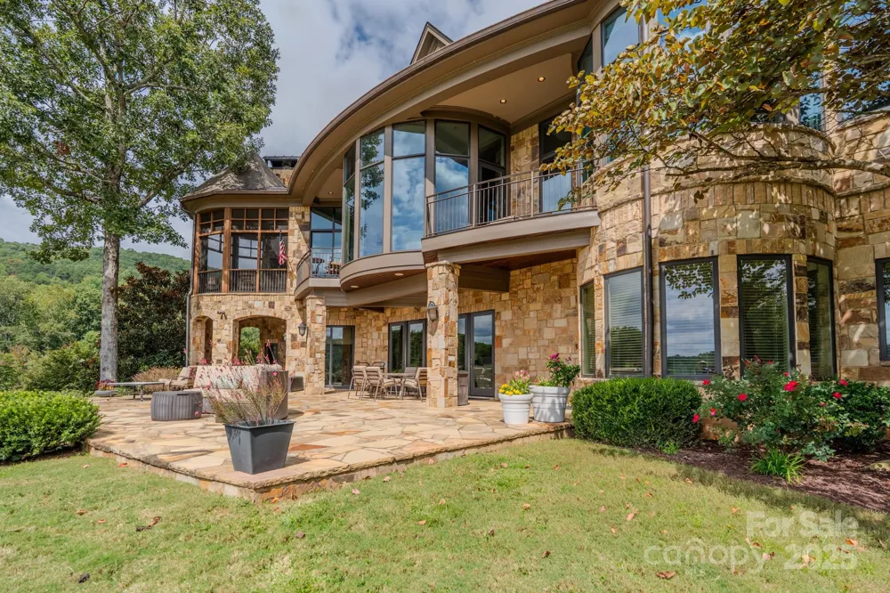 15 Water View Court Travelers Rest, SC 29690