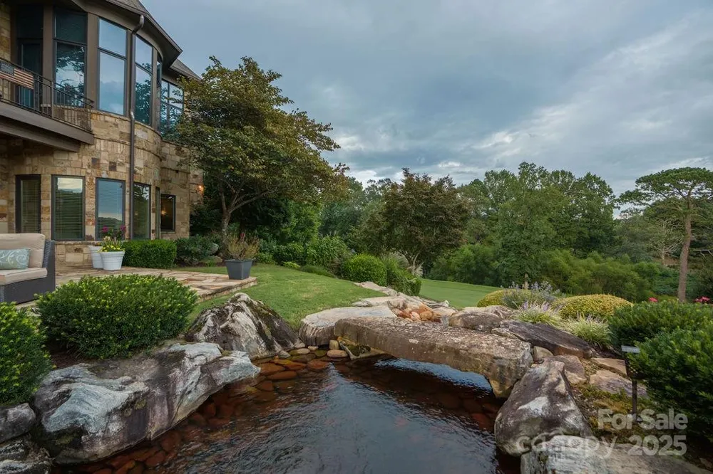 15 Water View Court Travelers Rest, SC 29690