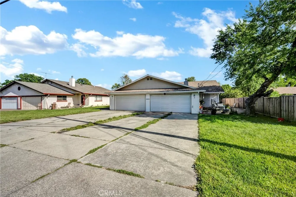 19270 Mountain Meadow S Hidden Valley Lake, CA 95467