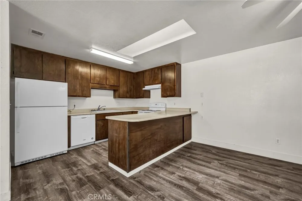 19270 Mountain Meadow S Hidden Valley Lake, CA 95467