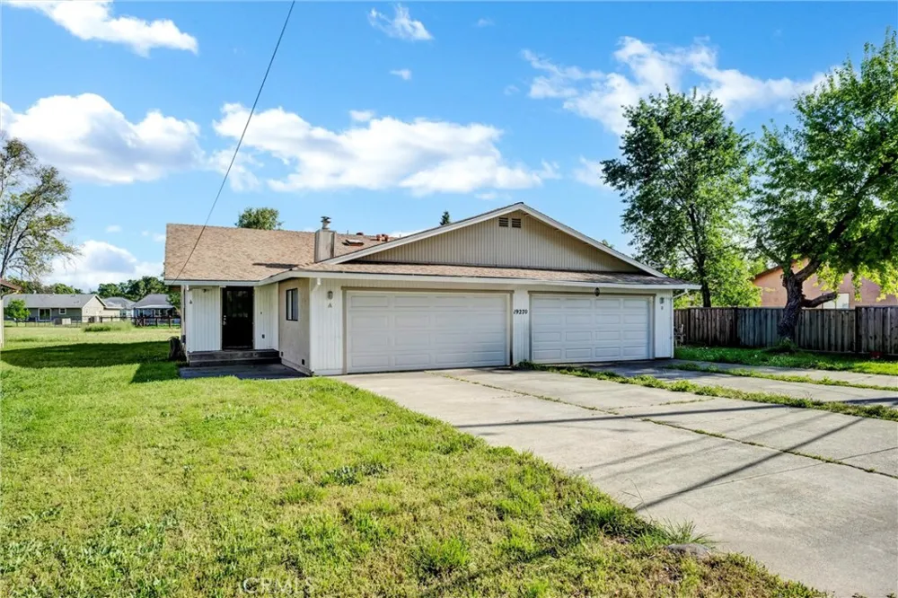 19270 Mountain Meadow S Hidden Valley Lake, CA 95467