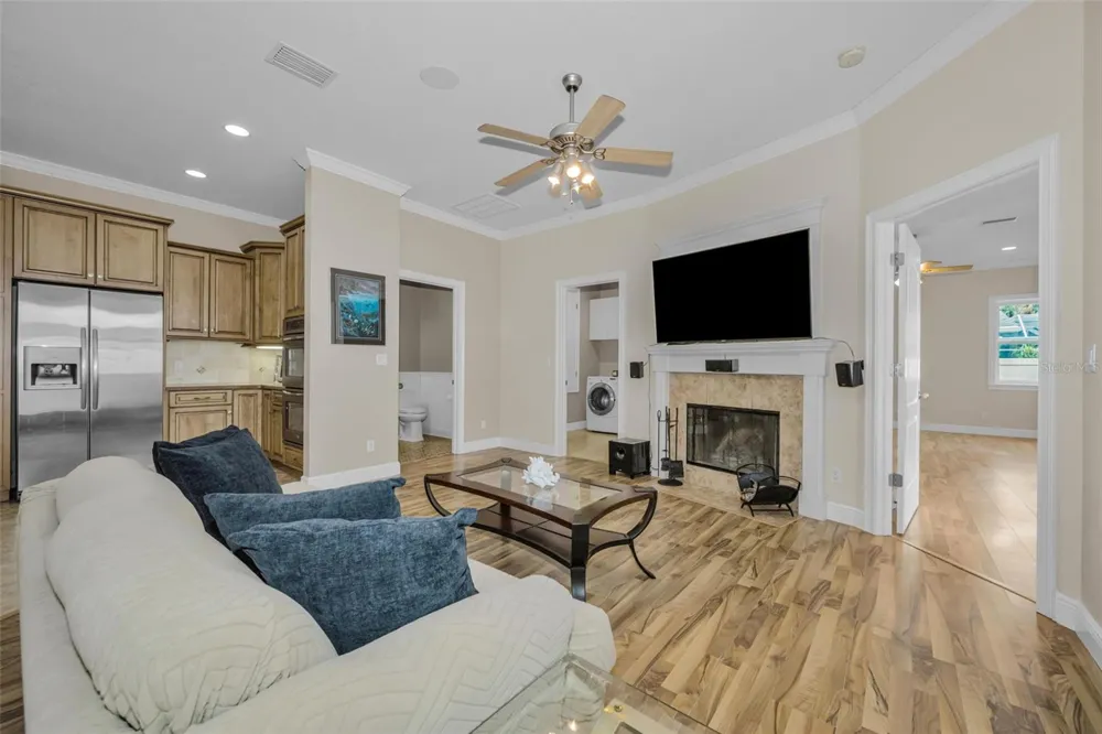 1888 BUGLE LANE Clearwater, FL 33764
