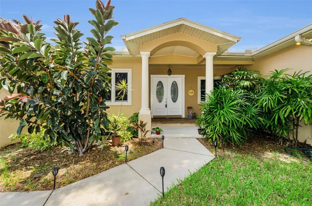 1888 BUGLE LANE Clearwater, FL 33764
