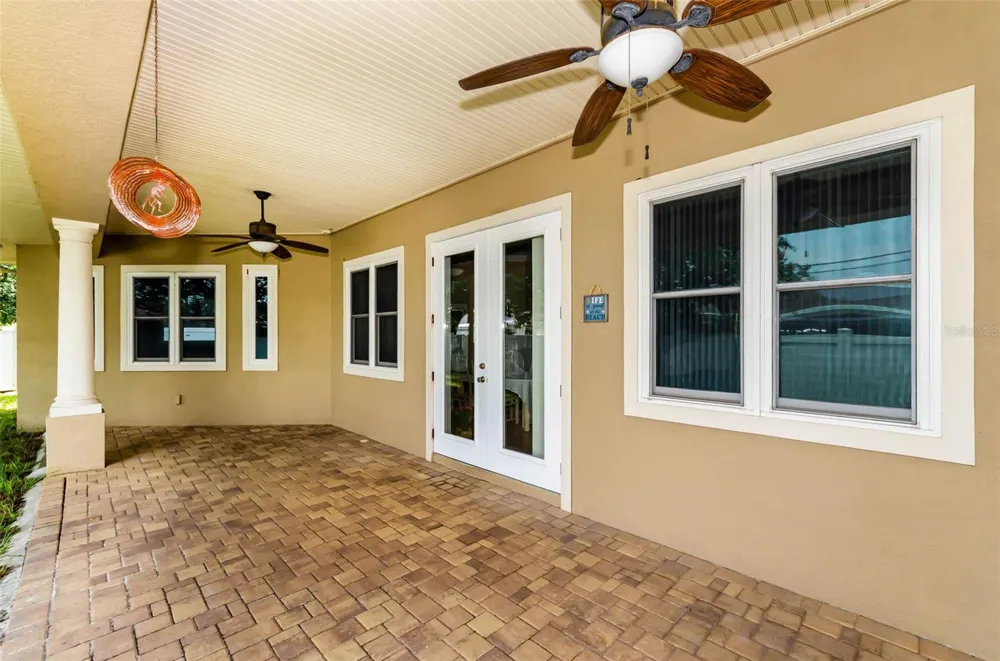 1888 BUGLE LANE Clearwater, FL 33764