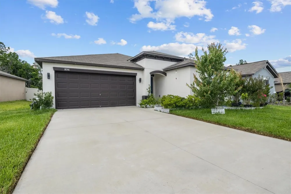 1856 RED LOOP Lakeland, FL 33801