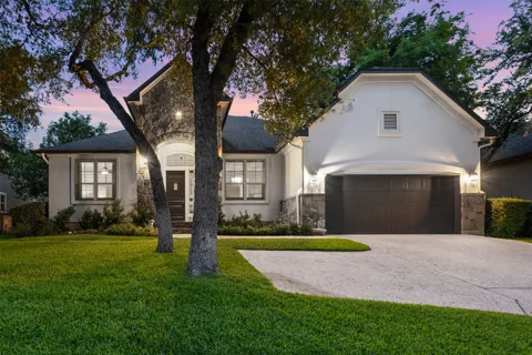 215 Lake Como Drive