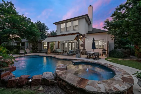 215 Lake Como Drive
