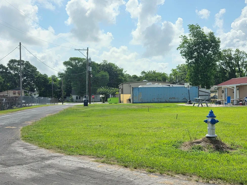 3205 Avenue E Bay City, TX 77414