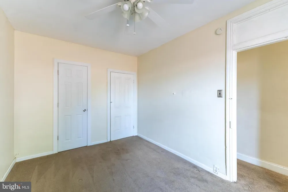 122 W SALAIGNAC STREET Philadelphia, PA 19127