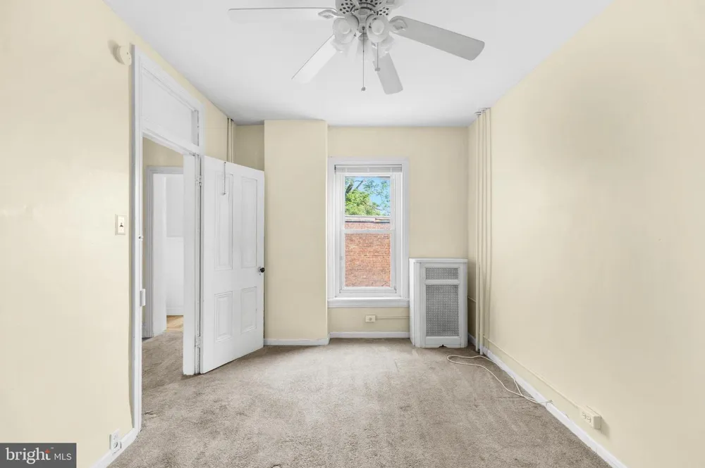 122 W SALAIGNAC STREET Philadelphia, PA 19127