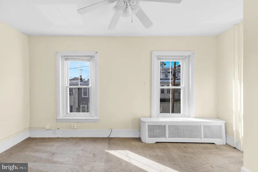 122 W SALAIGNAC STREET Philadelphia, PA 19127