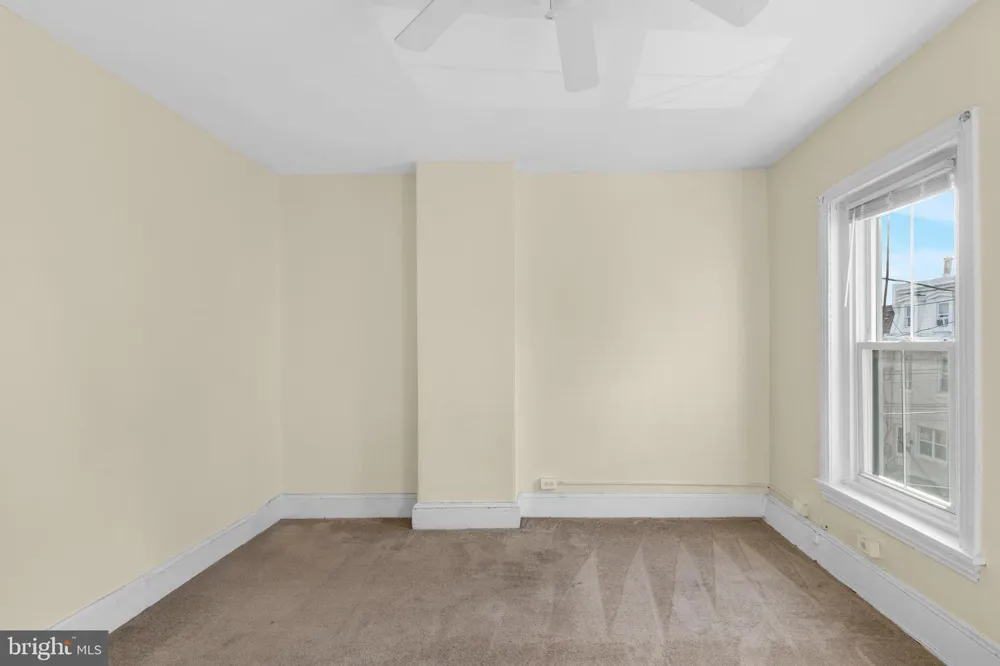 122 W SALAIGNAC STREET Philadelphia, PA 19127