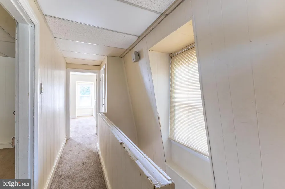 122 W SALAIGNAC STREET Philadelphia, PA 19127