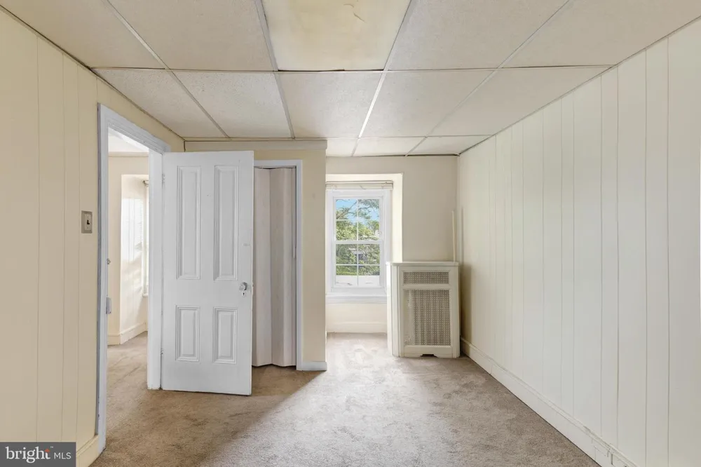 122 W SALAIGNAC STREET Philadelphia, PA 19127