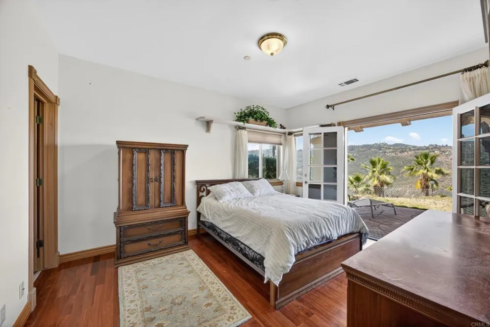 29629 Castleridge Road Valley Center, CA 92082