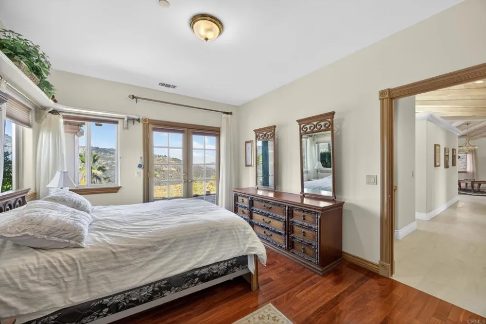 29629 Castleridge Road Valley Center, CA 92082
