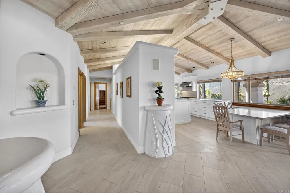 29629 Castleridge Road Valley Center, CA 92082