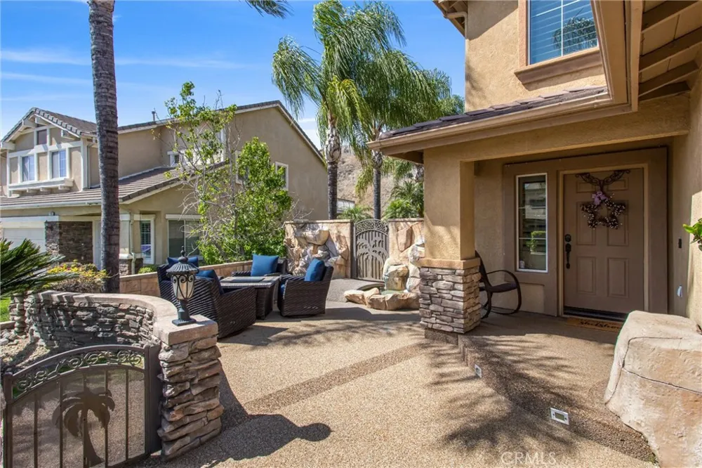 7773 La Cresta Street Highland, CA 92346