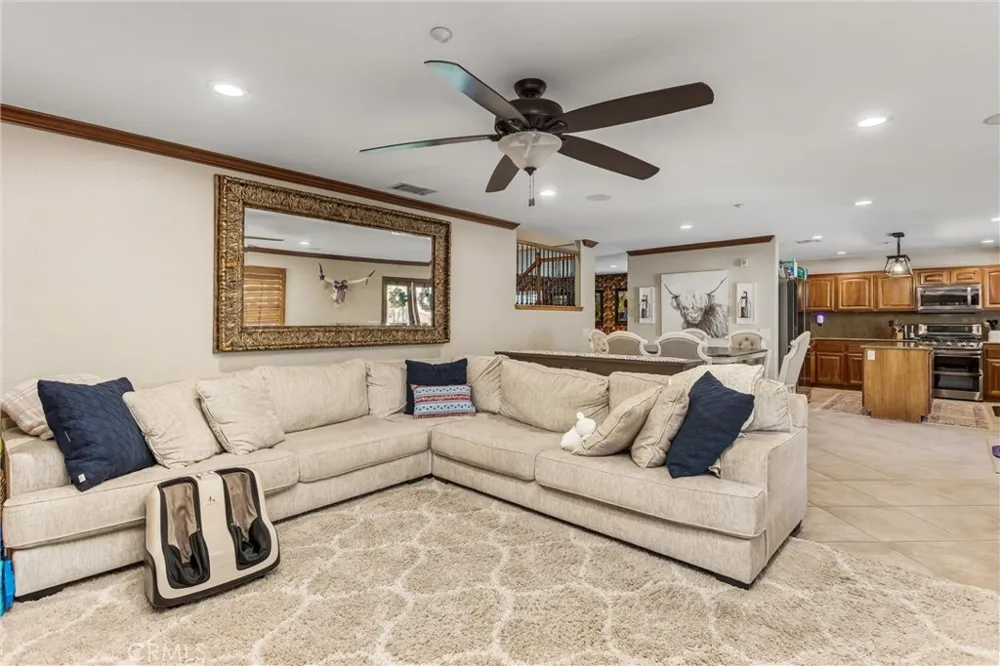7773 La Cresta Street Highland, CA 92346