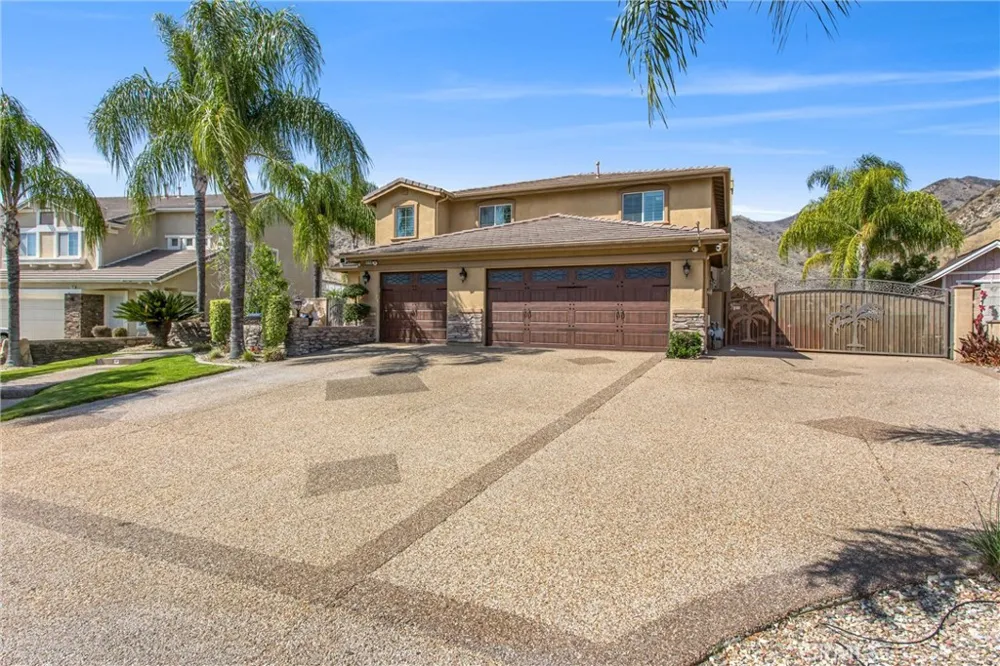 7773 La Cresta Street Highland, CA 92346