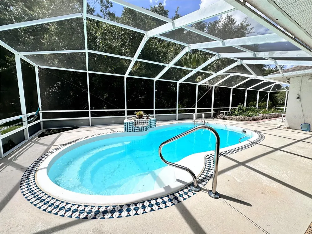 29439 SCHINNECOCK HILLS LANE San Antonio, FL 33576