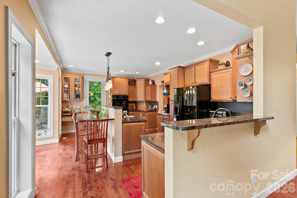 522 Silver Hawk Lane Weaverville, NC 28787