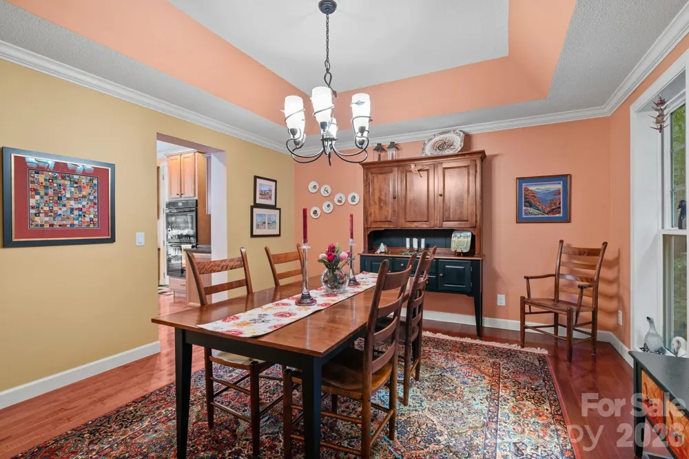 522 Silver Hawk Lane Weaverville, NC 28787