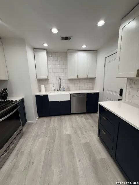 1125 DETROIT ST College Station, TX 77840