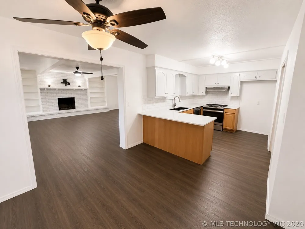 204 E Bass Yukon, OK 73099