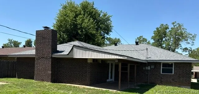 204 E Bass Yukon, OK 73099