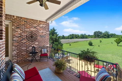 8288 Guthrie Rd