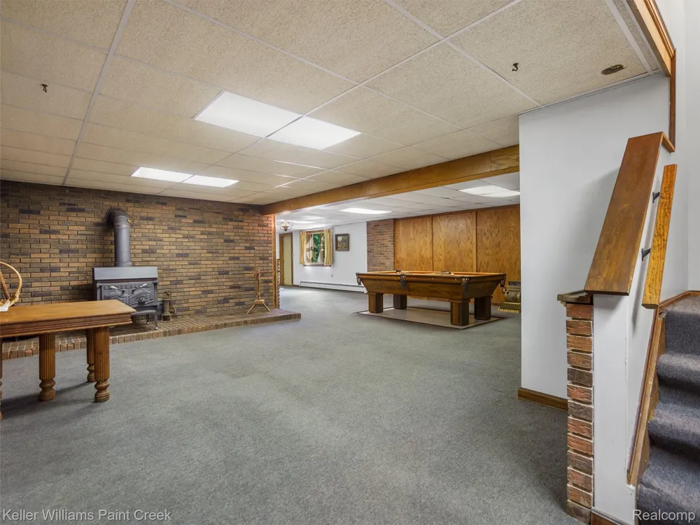 5500 Seymour Lake Road Brandon Charter Township, MI 48371