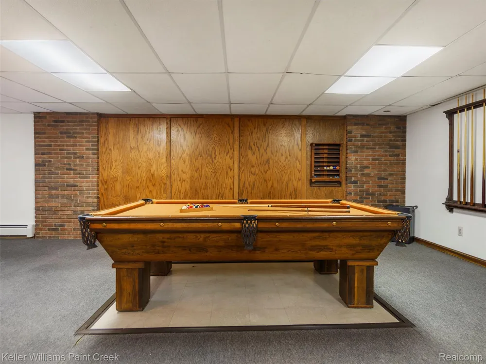 5500 Seymour Lake Road Brandon Charter Township, MI 48371